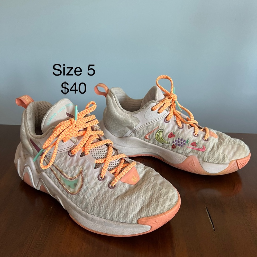 Kid Shoes For Sale, sizes 5, 5.5 and 6, price on pictures
cross posted
